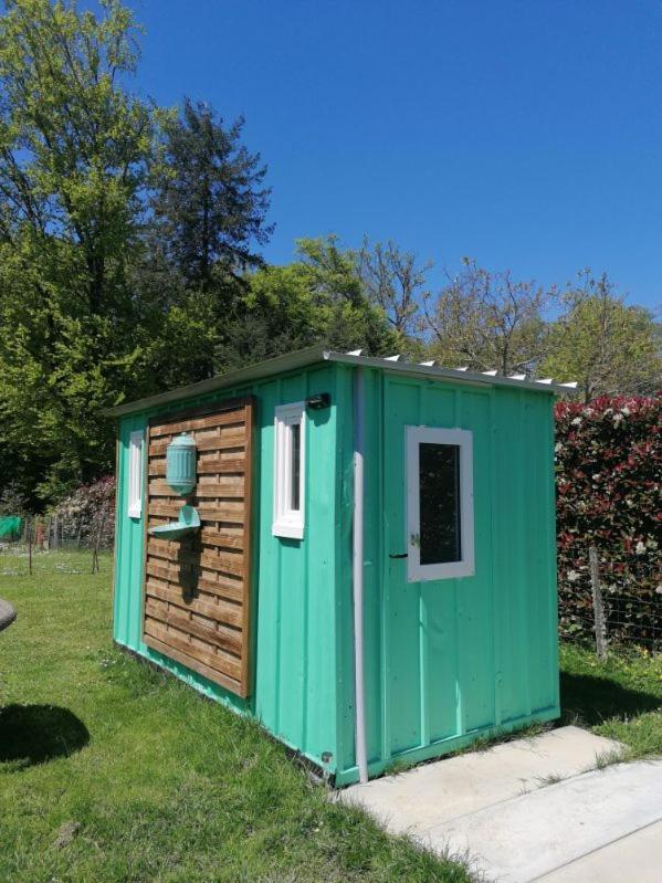 La Roulotte Des Trois Arbres Acomodação com café da manhã Oradour-sur-Glane Exterior foto